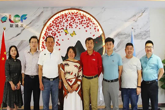 中国光学光电子行业协会莅临mile米乐集团, 创新发展获高度赞扬！